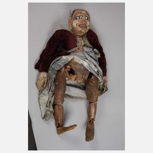 Drei historische Marionetten