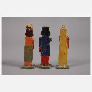 Konvolut figürliche Schnitzereien