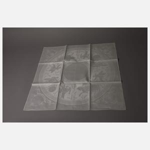 Prachttafelgarnitur antikisierender Figurendekor