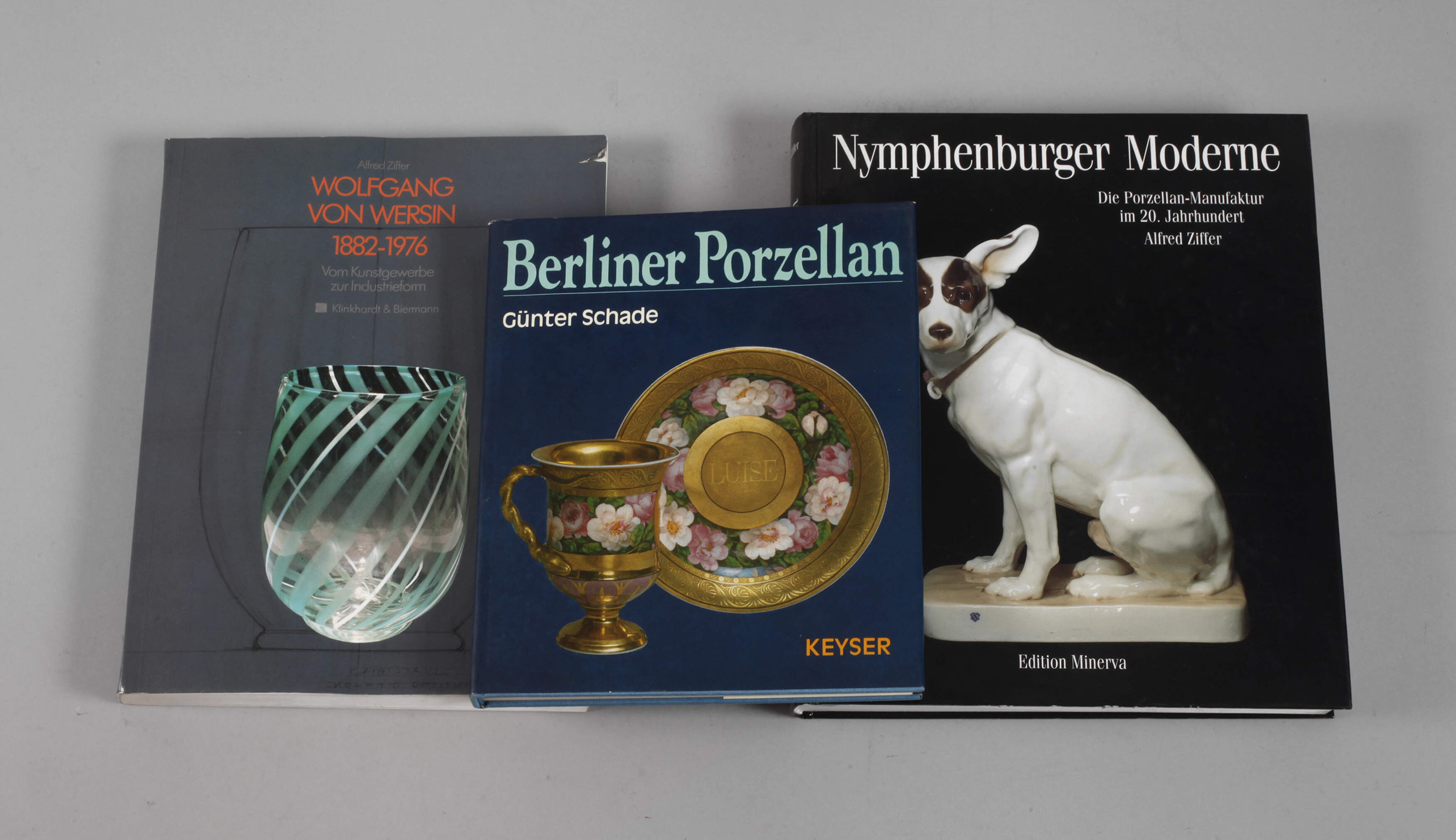 Drei Bände Fachliteratur Porzellan/Glas