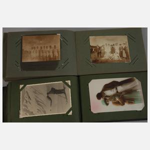 Zwei Postkartenalben Sport und Freizeit