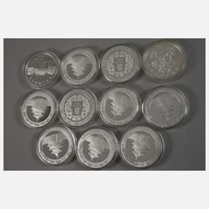 Elf Silbermünzen China