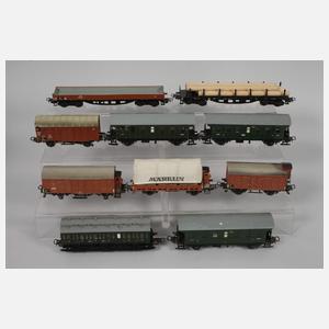 Märklin großes Eisenbahnkonvolut mit Bahnhof