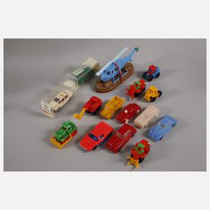 Konvolut Modellautos als Eisenbahnzubehör