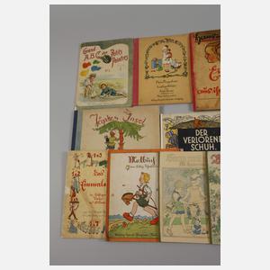 Großes Konvolut Kinder- und Malbücher