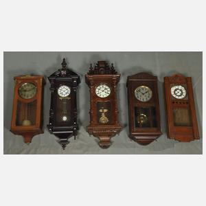 Sammlung Wanduhren