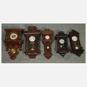 Sammlung Wanduhren