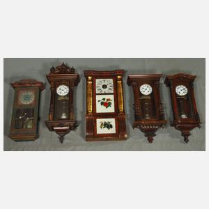 Sammlung Wanduhren