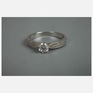 Damenring mit Steinbesatz