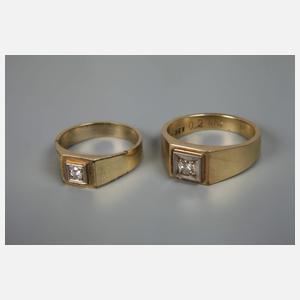 Vier Herrenringe mit Brillanten