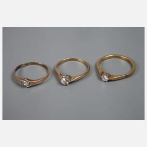 Fünf Damenringe mit Diamanten