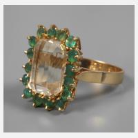 Damenring und Steinbesatz111