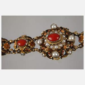 Prachtvolles Armband mit Korallen und Perlen