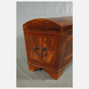 Runddeckeltruhe Biedermeier