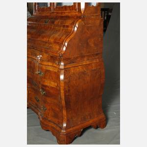 Feiner Vitrinenschreibschrank