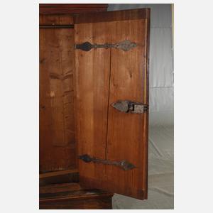 Hallenschrank Barock