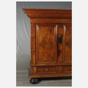 Hallenschrank Barock