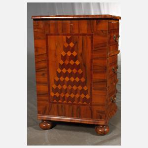 Kleine Barockkommode