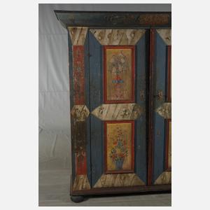 Klassizistischer Bauernschrank