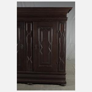 Barocker Weichholzschrank
