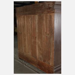 Barocker Weichholzschrank