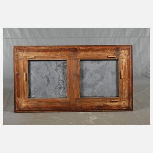 Arbeitstisch mit Schieferplatte