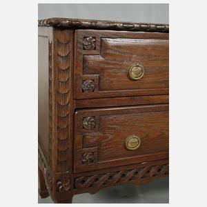 Klassizistische Kommode