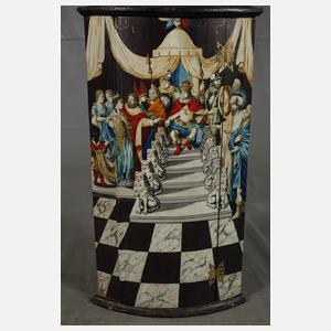 Kleines Eckschränkchen