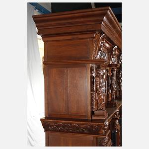 Hallenschrank Neorenaissance