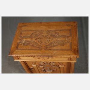 Pfeifenschrank Historismus