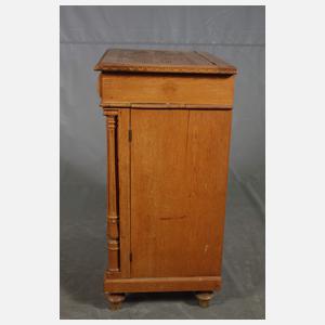 Pfeifenschrank Historismus