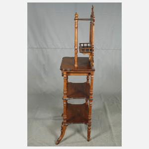 Regaletagere mit Aufsatz