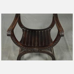 Zwei Scherenstühle Historismus