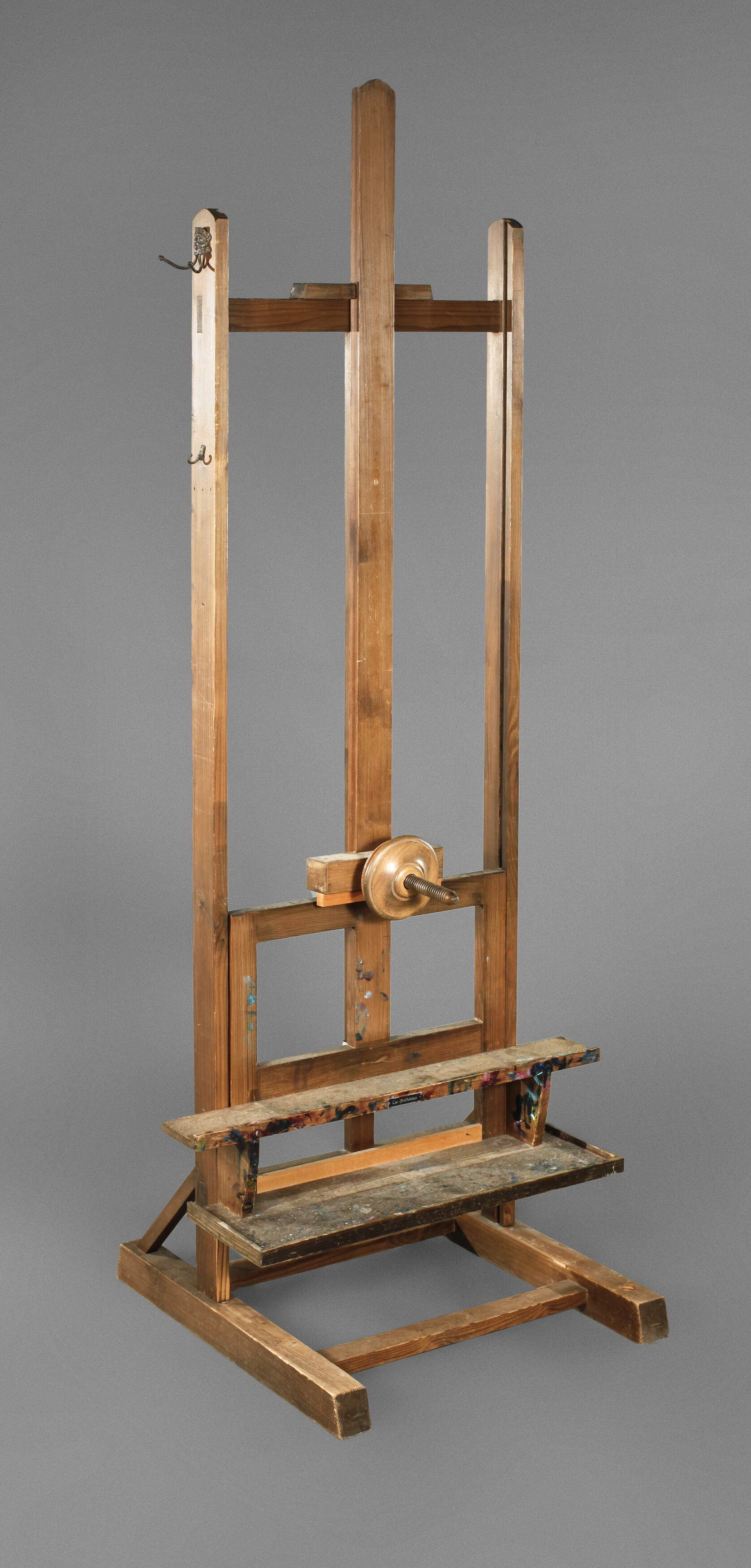 Große Malerstaffelei