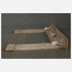 02ZKlassizistische Kamineinfassung