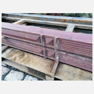 Paar Gusssäulen Historismus