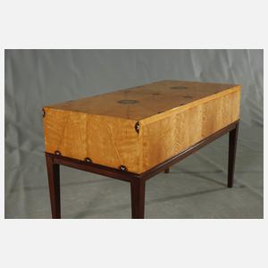 Kleiner Beistelltisch Art déco