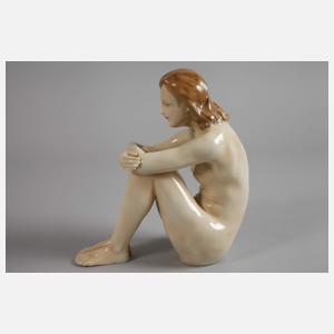 Volkstedt sitzender weiblicher Akt