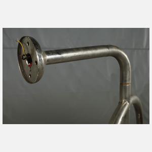 Paar übergroße Wandlampen