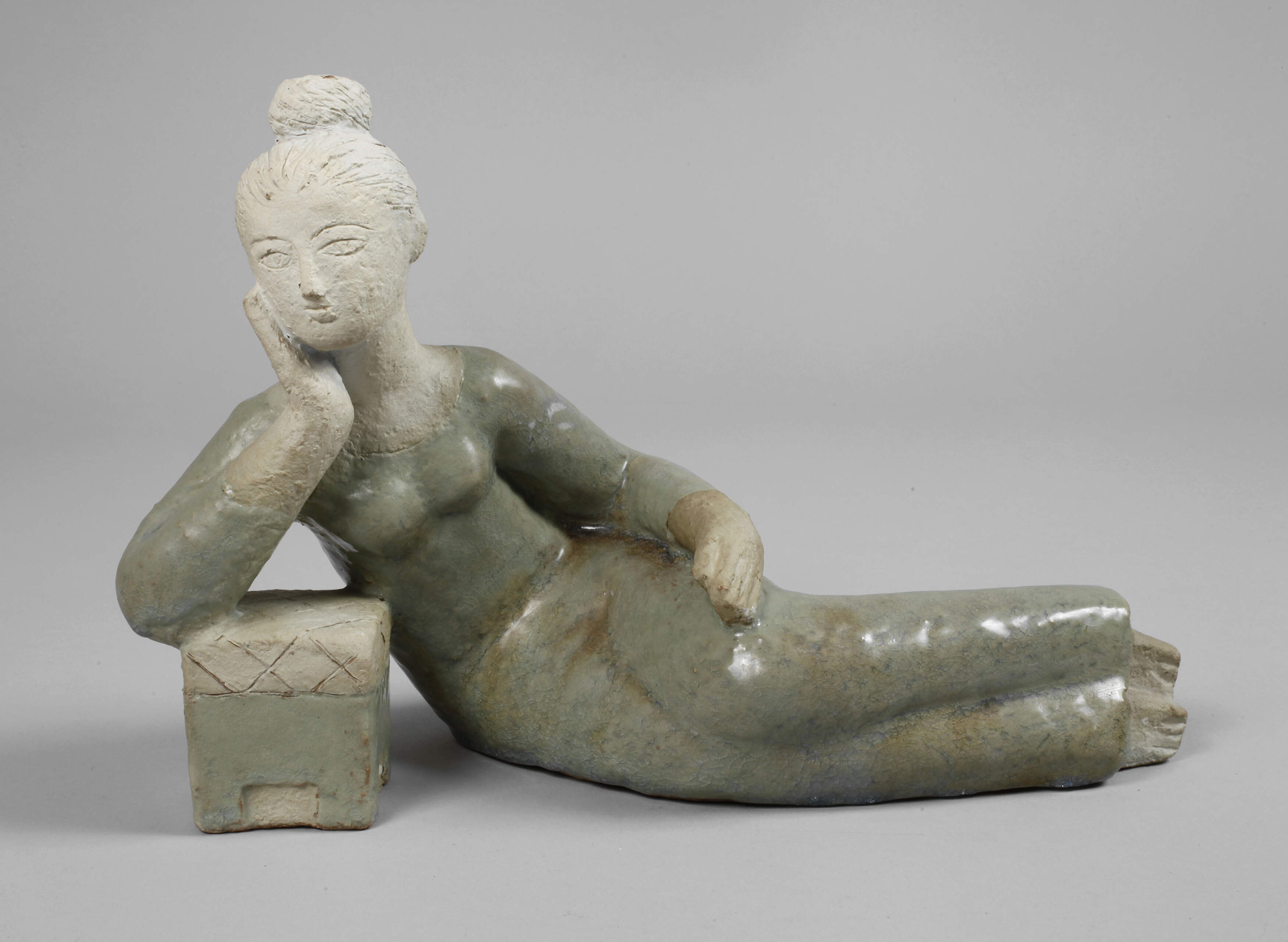 Ida Erdös-Meisinger, Liegende Frauenfigur