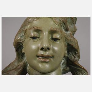 Alfred Jean Foretay, Büste "Die Fütterung"