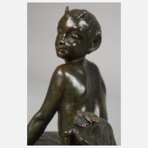 Faun mit Schmetterling