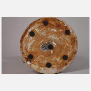 Großer sitzender Affe