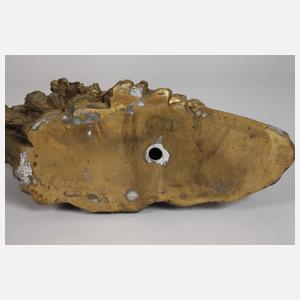 Acht stürmende Pferde