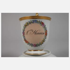 KPM Berlin Namenstasse Blumenkranzdekor