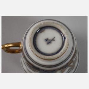 Meissen Tasse mit Überdekor
