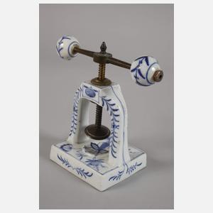 Nussknacker Zwiebelmuster