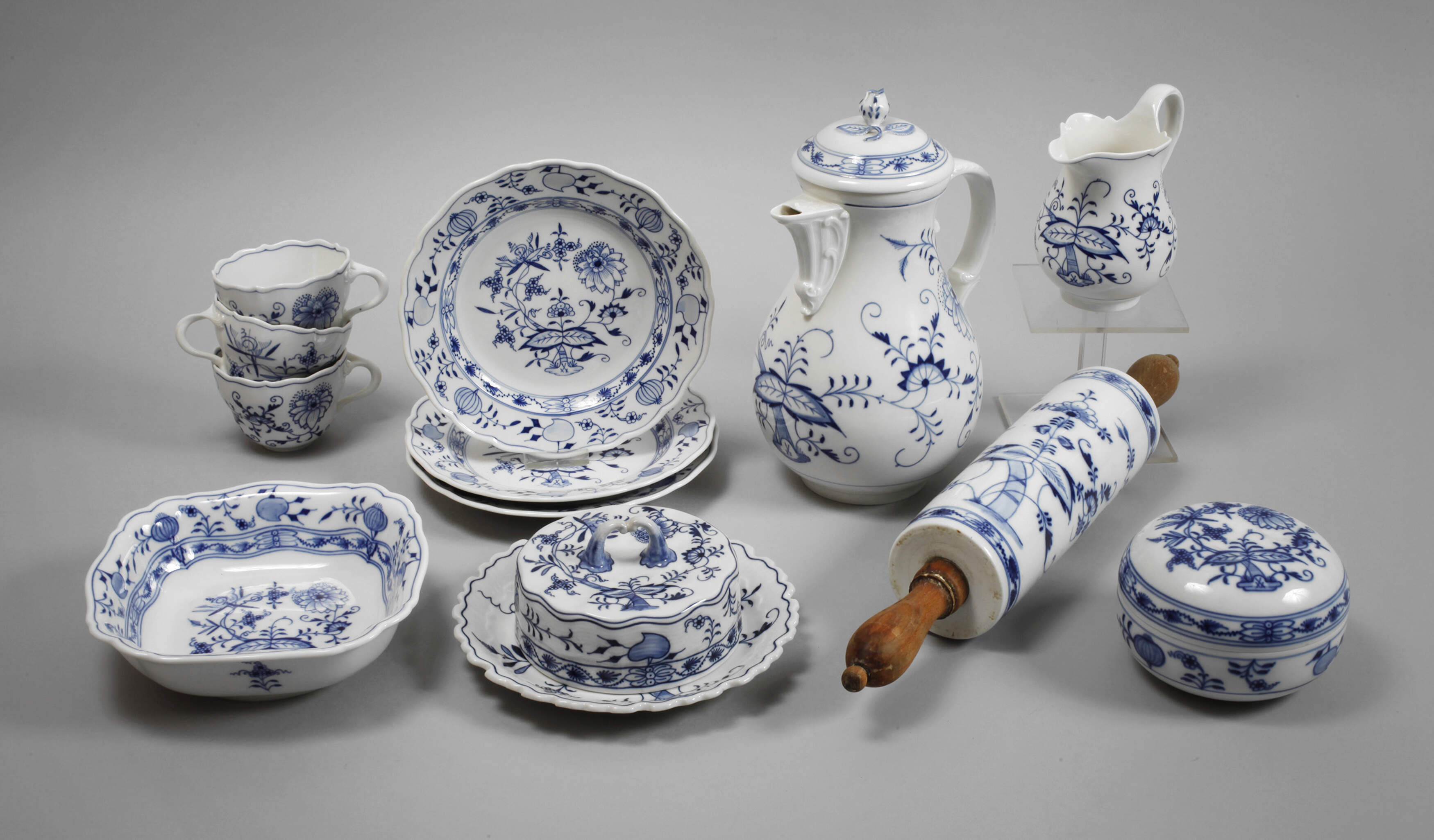 Meissen Konvolut "Zwiebelmuster"