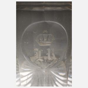 Glaskaraffe aus Adelsbesitz