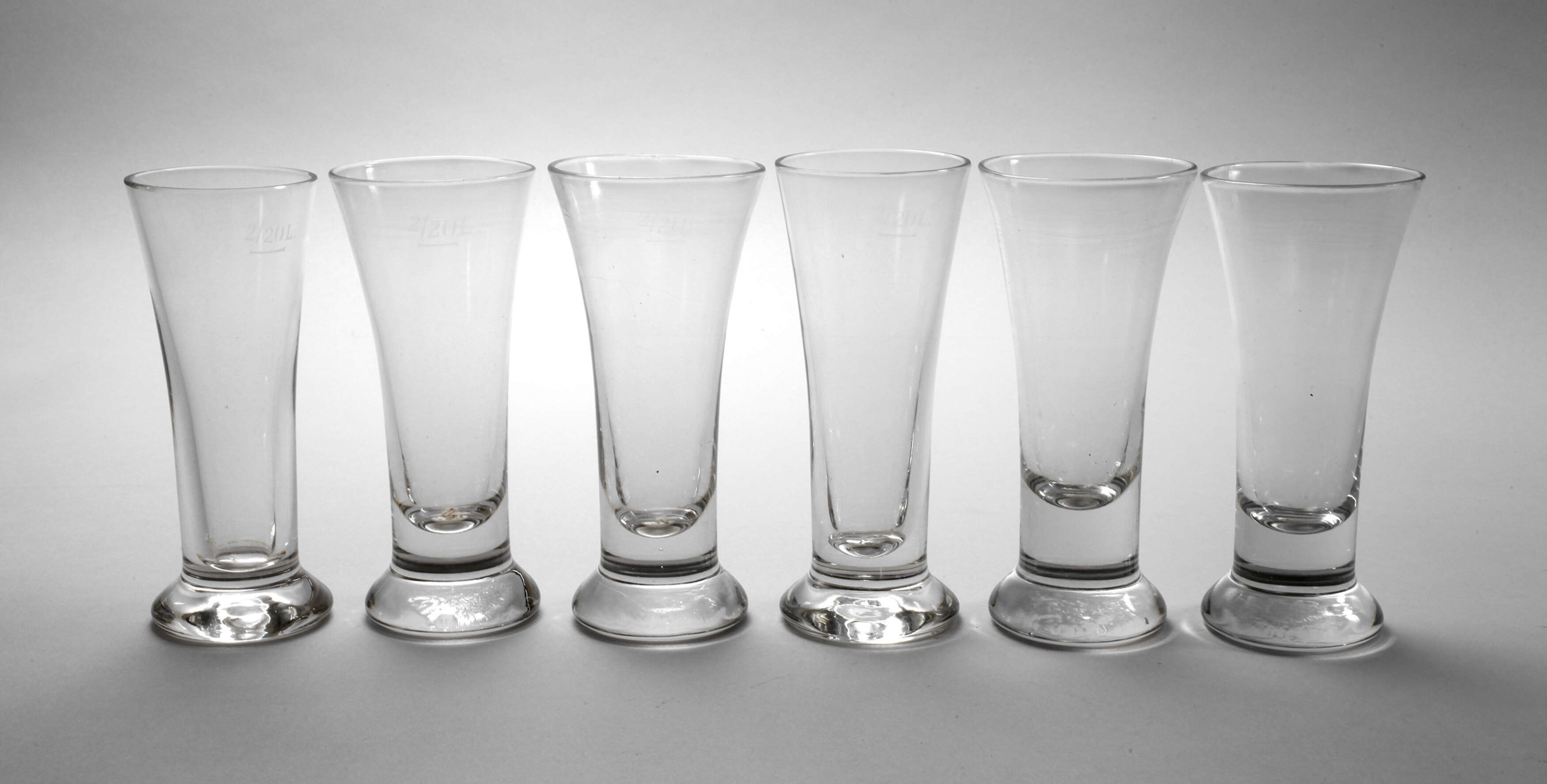 Sechs Trinkgläser